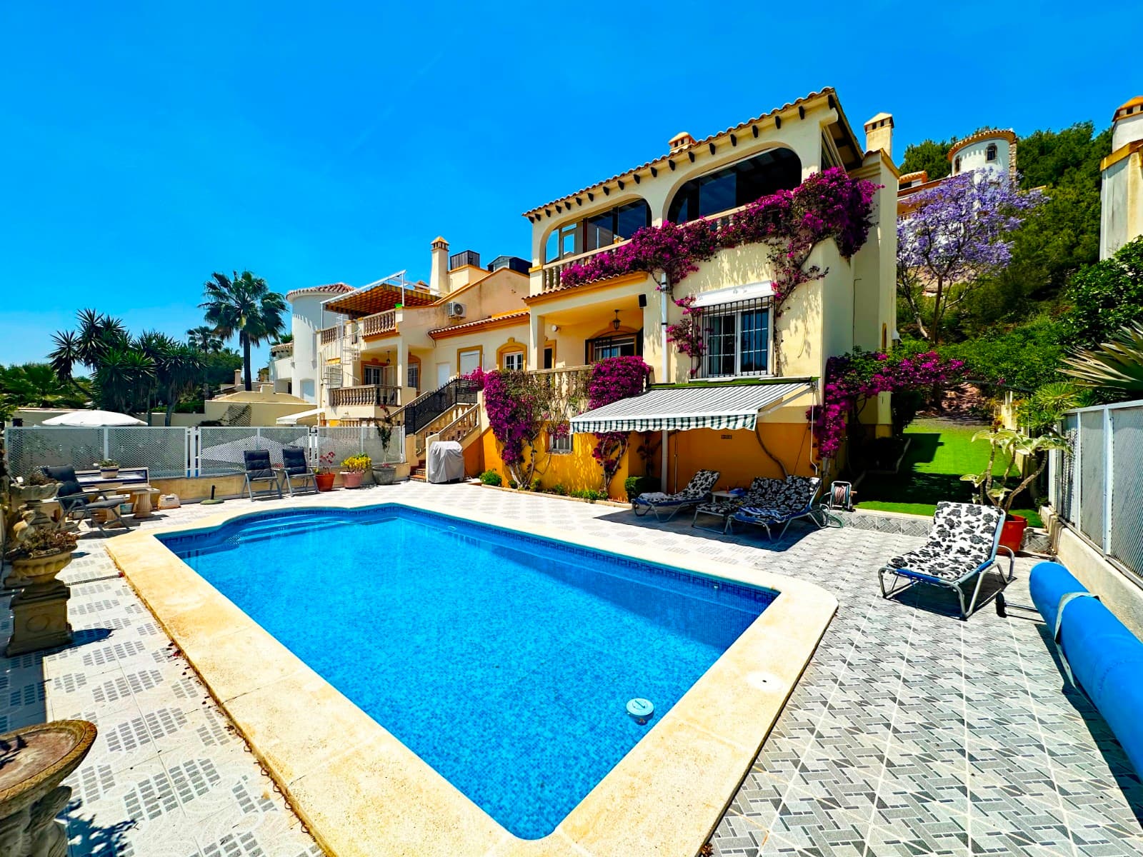 3 bed Detached Villa in Orihuela Costa - 1