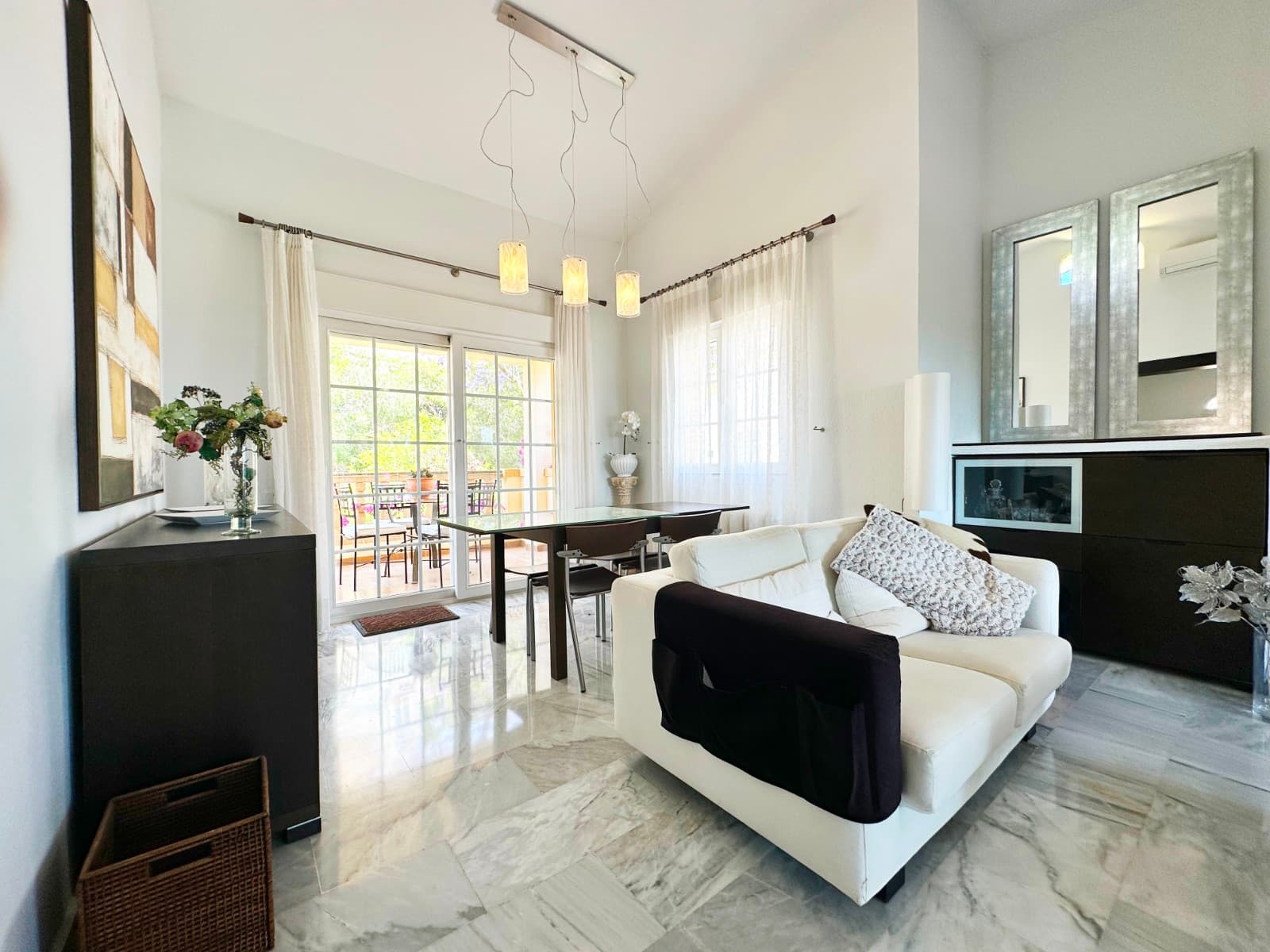 3 bed Detached Villa in Orihuela Costa - 13