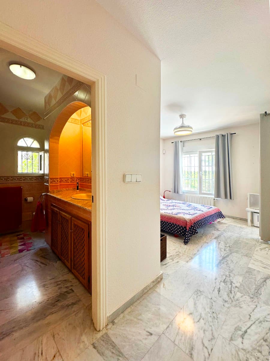 3 bed Detached Villa in Orihuela Costa - 42