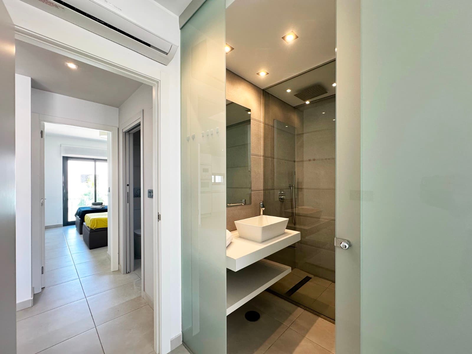 Apartamento Planta Media de 2 dormitorios en Guardamar del Segura - 10