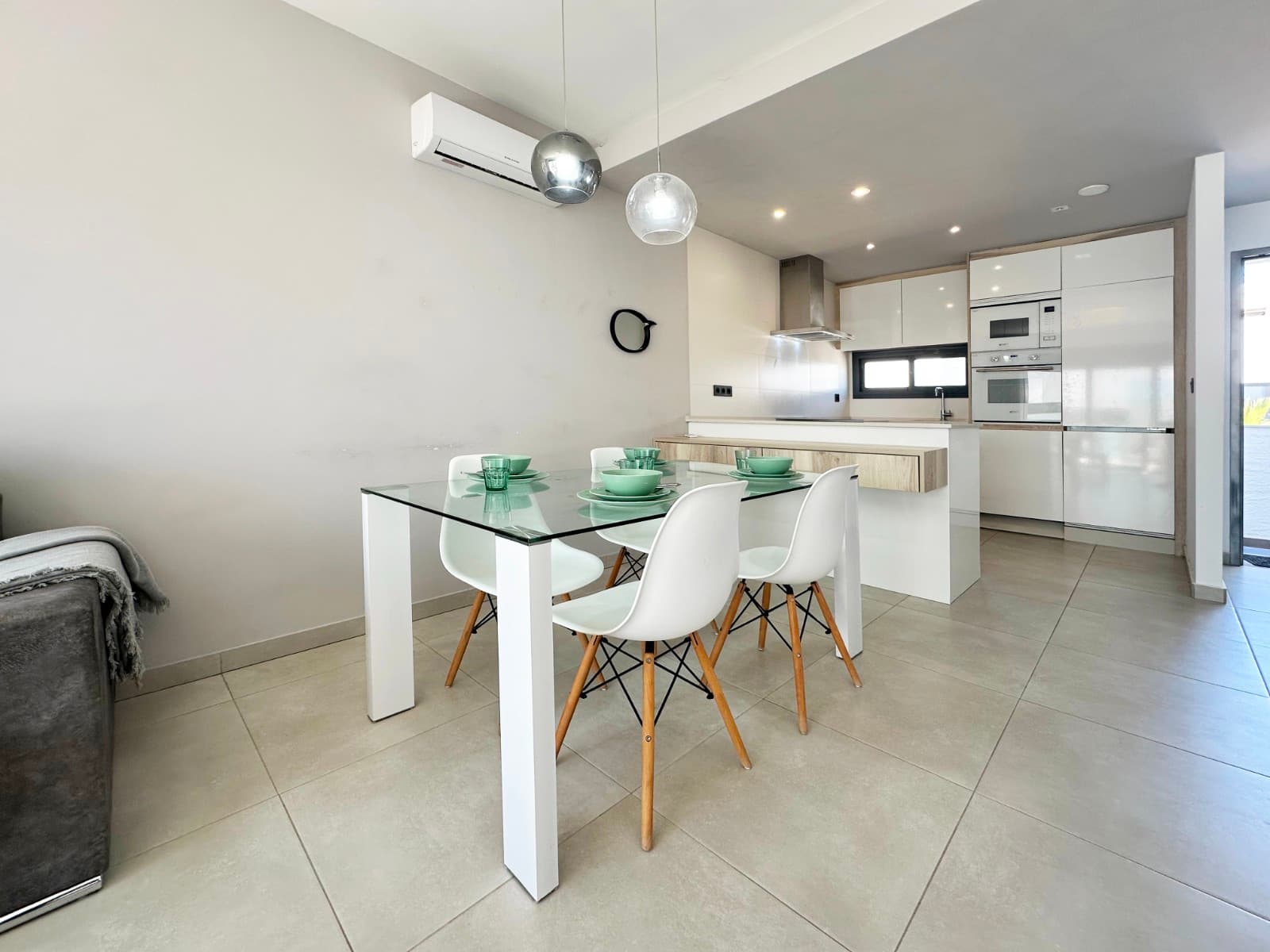 Apartamento Planta Media de 2 dormitorios en Guardamar del Segura - 5