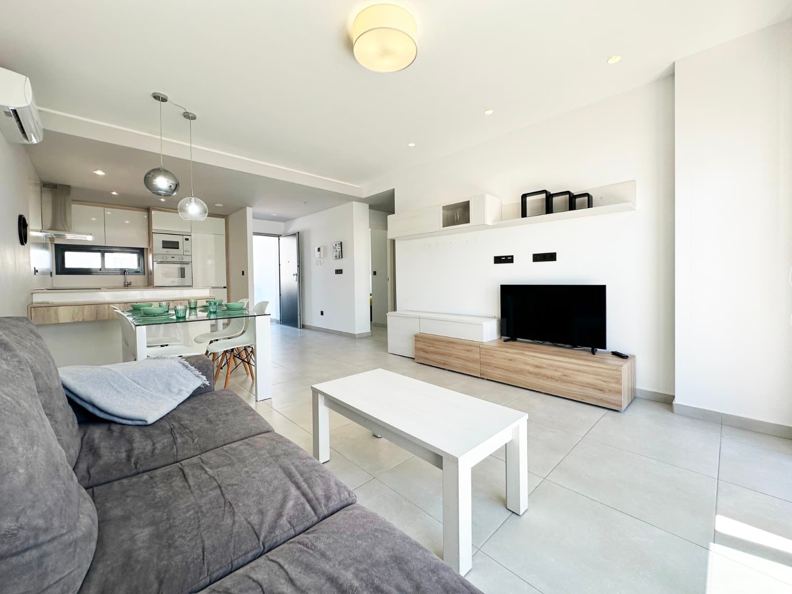 Apartamento Planta Media de 2 dormitorios en Guardamar del Segura - 9