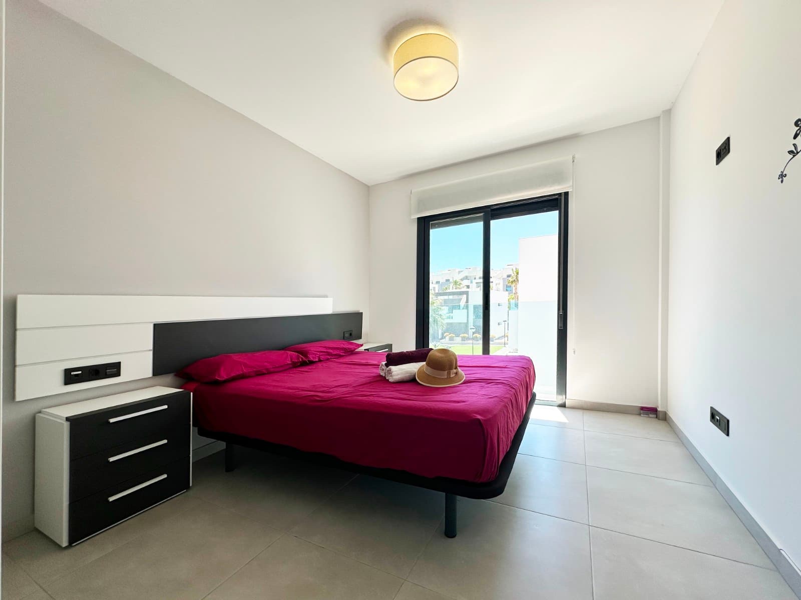 Apartamento Planta Media de 2 dormitorios en Guardamar del Segura - 12