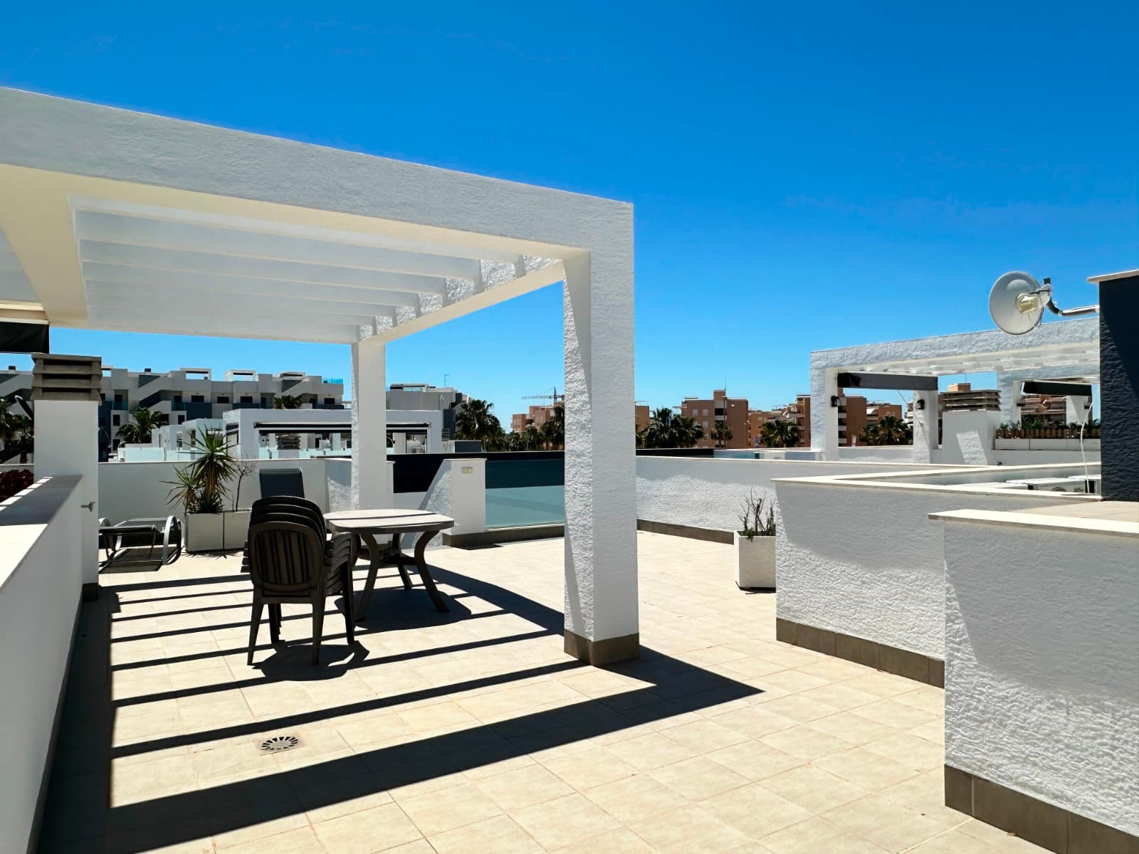 Apartamento Planta Media de 2 dormitorios en Guardamar del Segura - 28