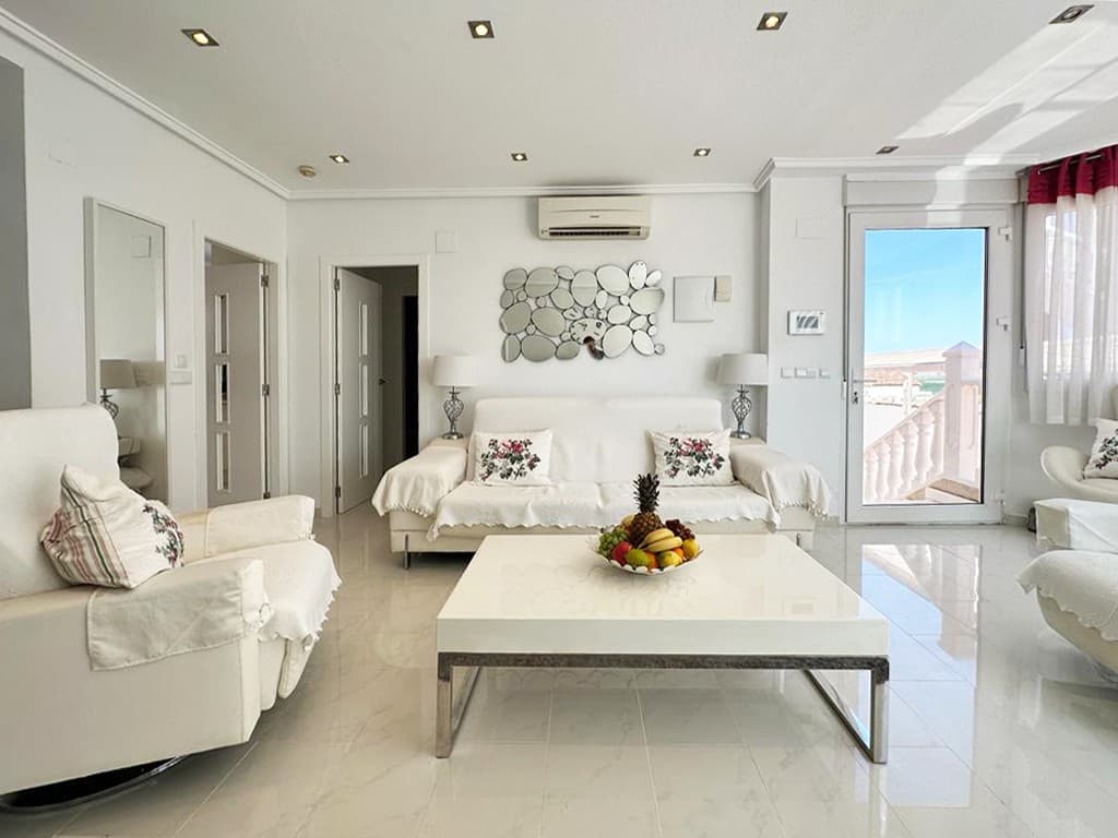 Villa - Chalet de 4 dormitorios en San Miguel de Salinas - 18