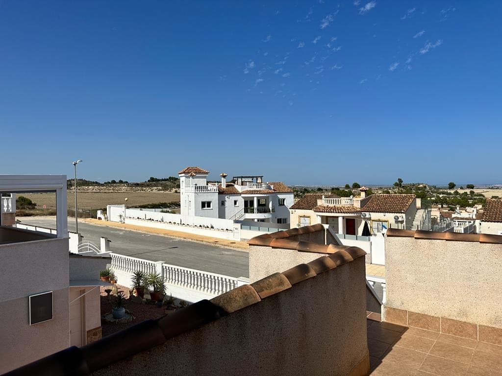 Villa - Chalet de 4 dormitorios en San Miguel de Salinas - 34