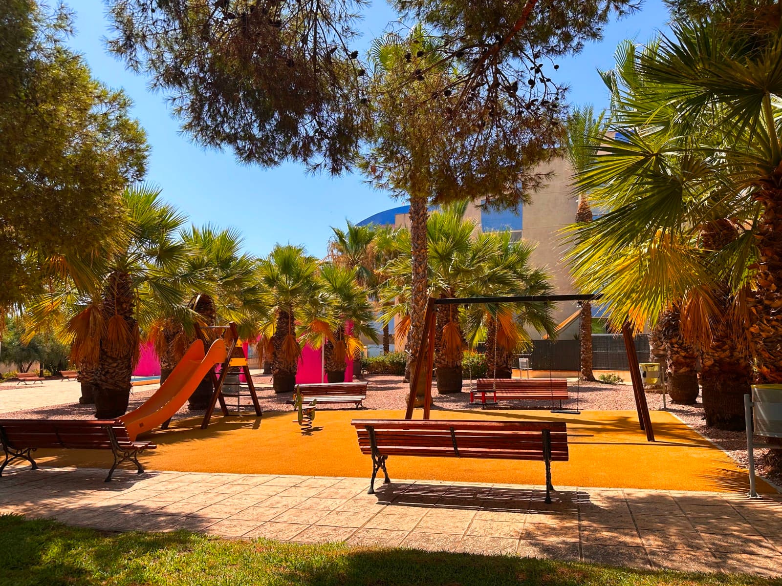 Apartamento Planta Media de 2 dormitorios en Orihuela Costa - 32