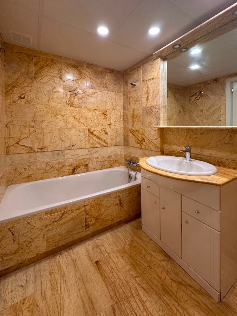 Apartamento Planta Media de 2 dormitorios en Orihuela Costa - 25