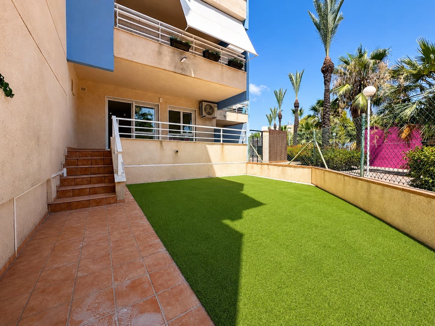 Apartamento Planta Media de 2 dormitorios en Orihuela Costa - 2