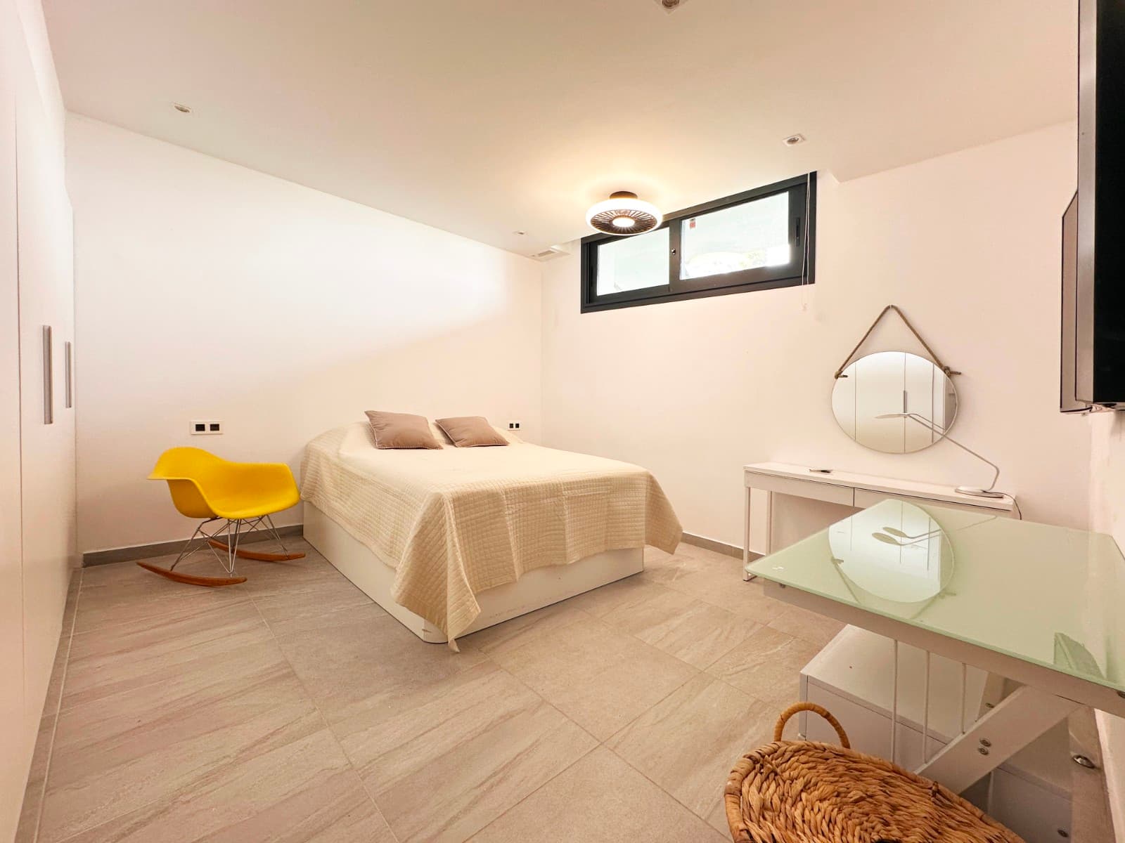 Villa - Chalet de 5 dormitorios en San Miguel de Salinas - 30