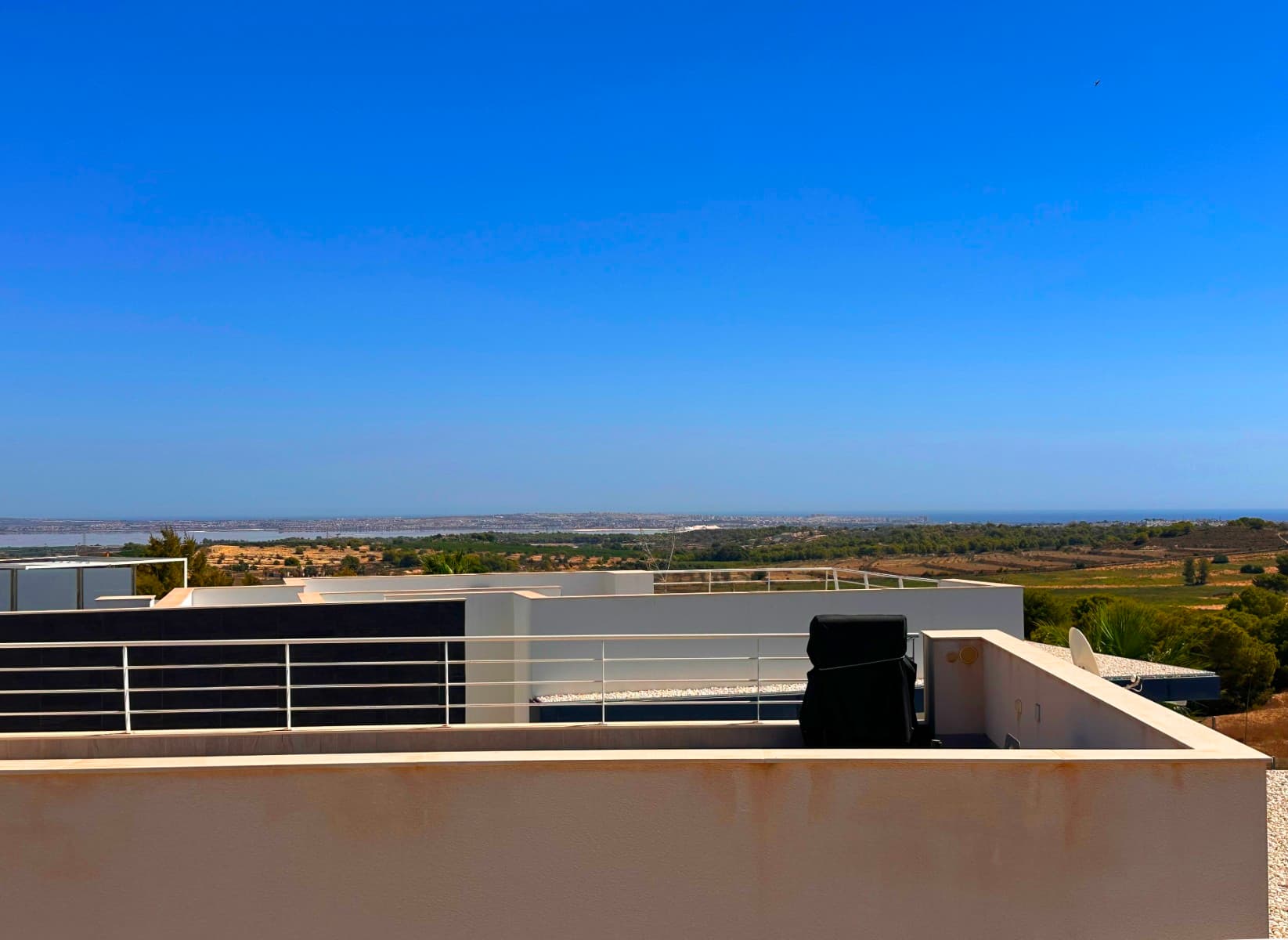 Villa - Chalet de 5 dormitorios en San Miguel de Salinas - 42