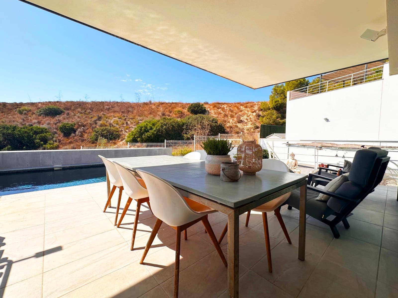 Villa - Chalet de 5 dormitorios en San Miguel de Salinas - 20