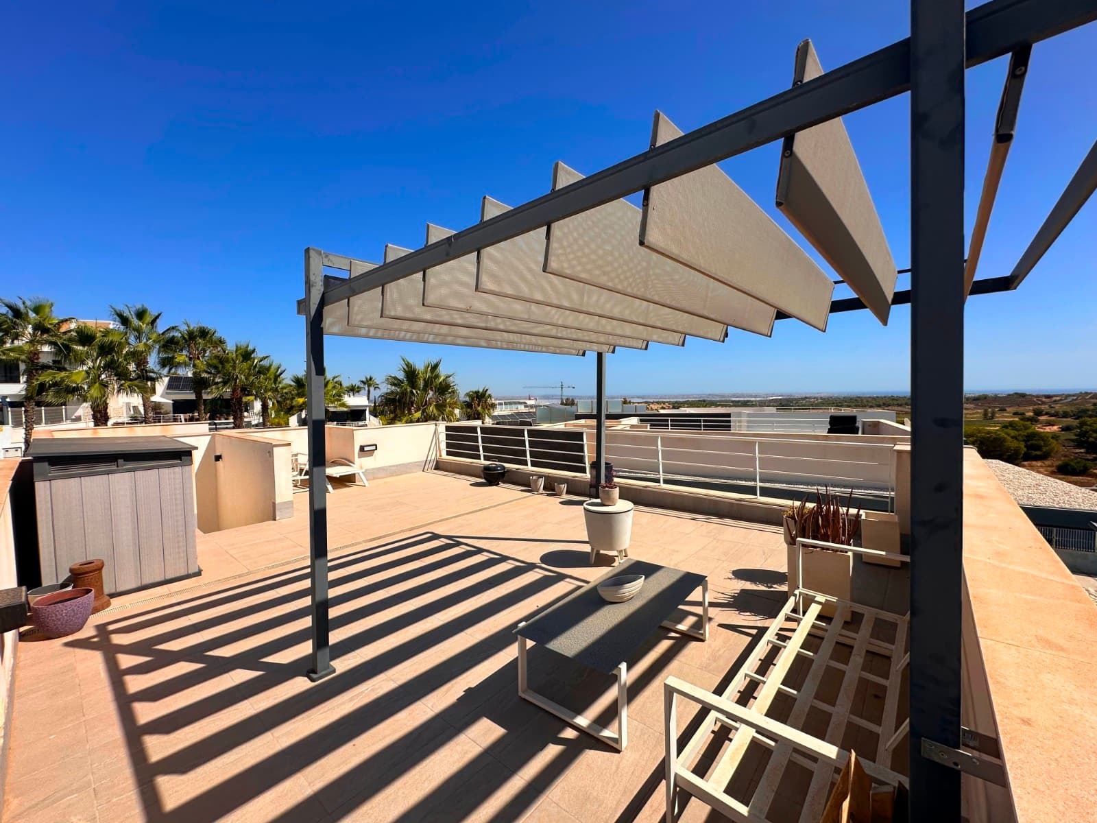 Villa - Chalet de 5 dormitorios en San Miguel de Salinas - 41