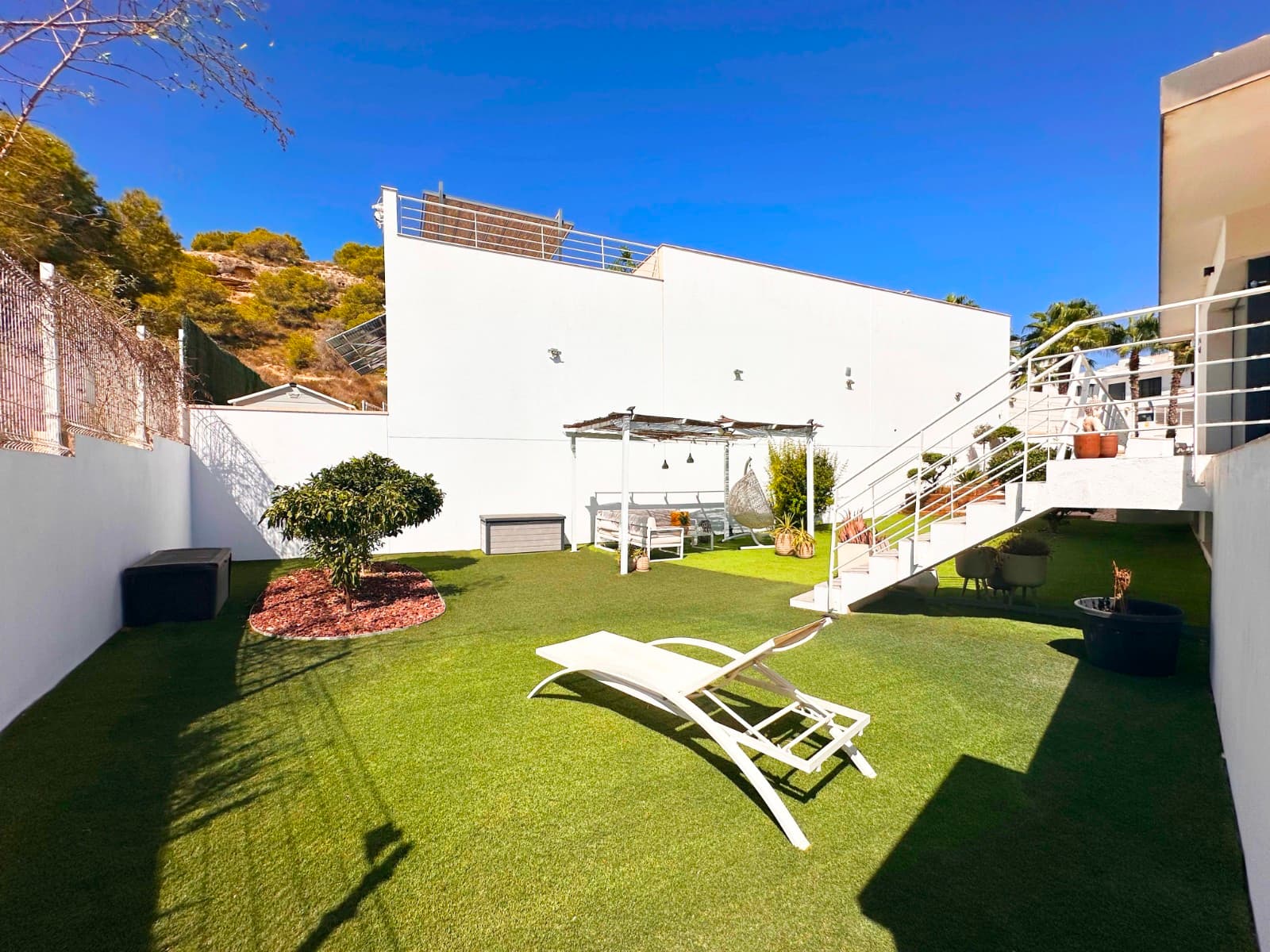 Villa - Chalet de 5 dormitorios en San Miguel de Salinas - 22