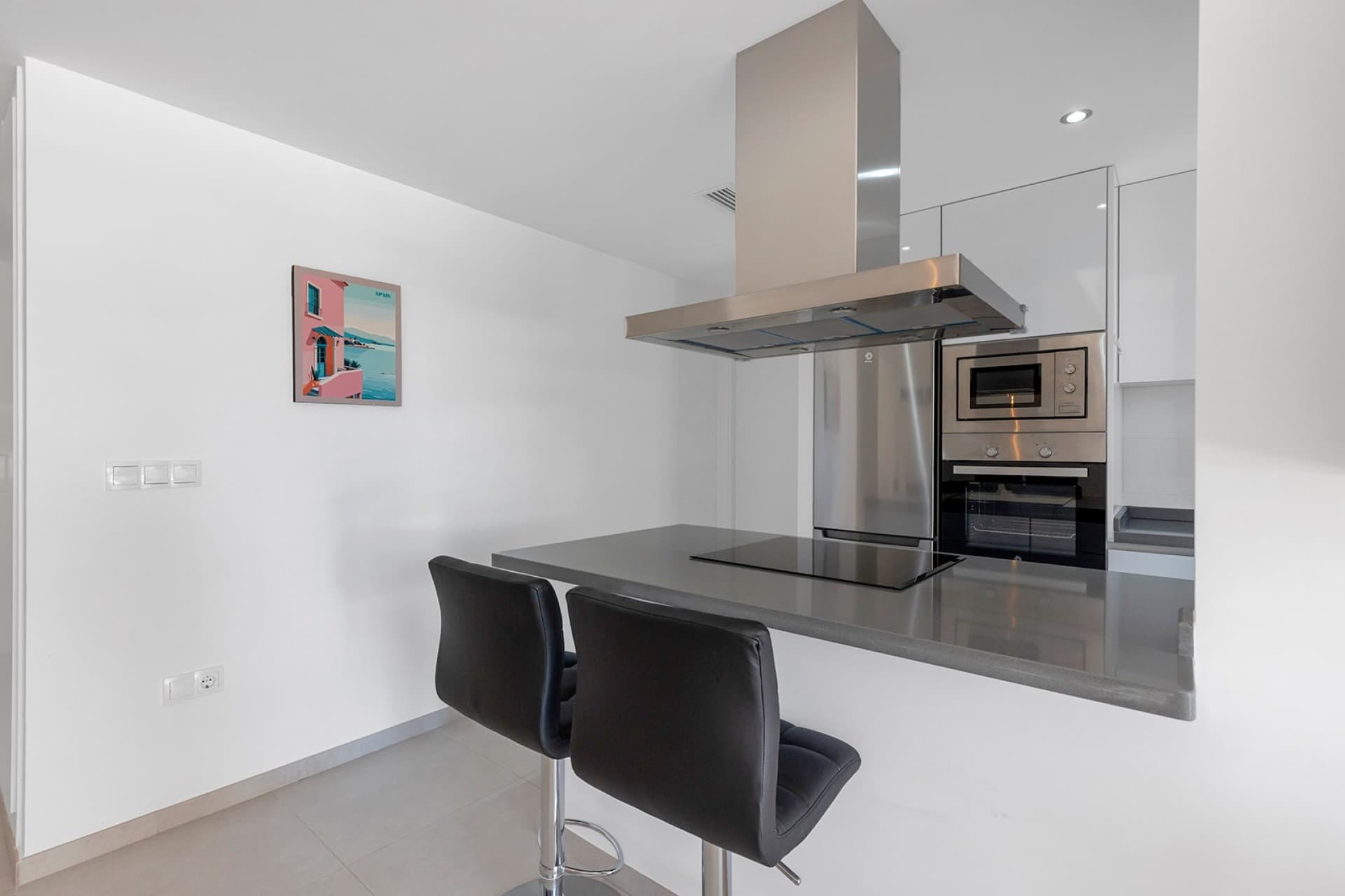 Apartamento Planta Media de 2 dormitorios en Orihuela Costa - 11
