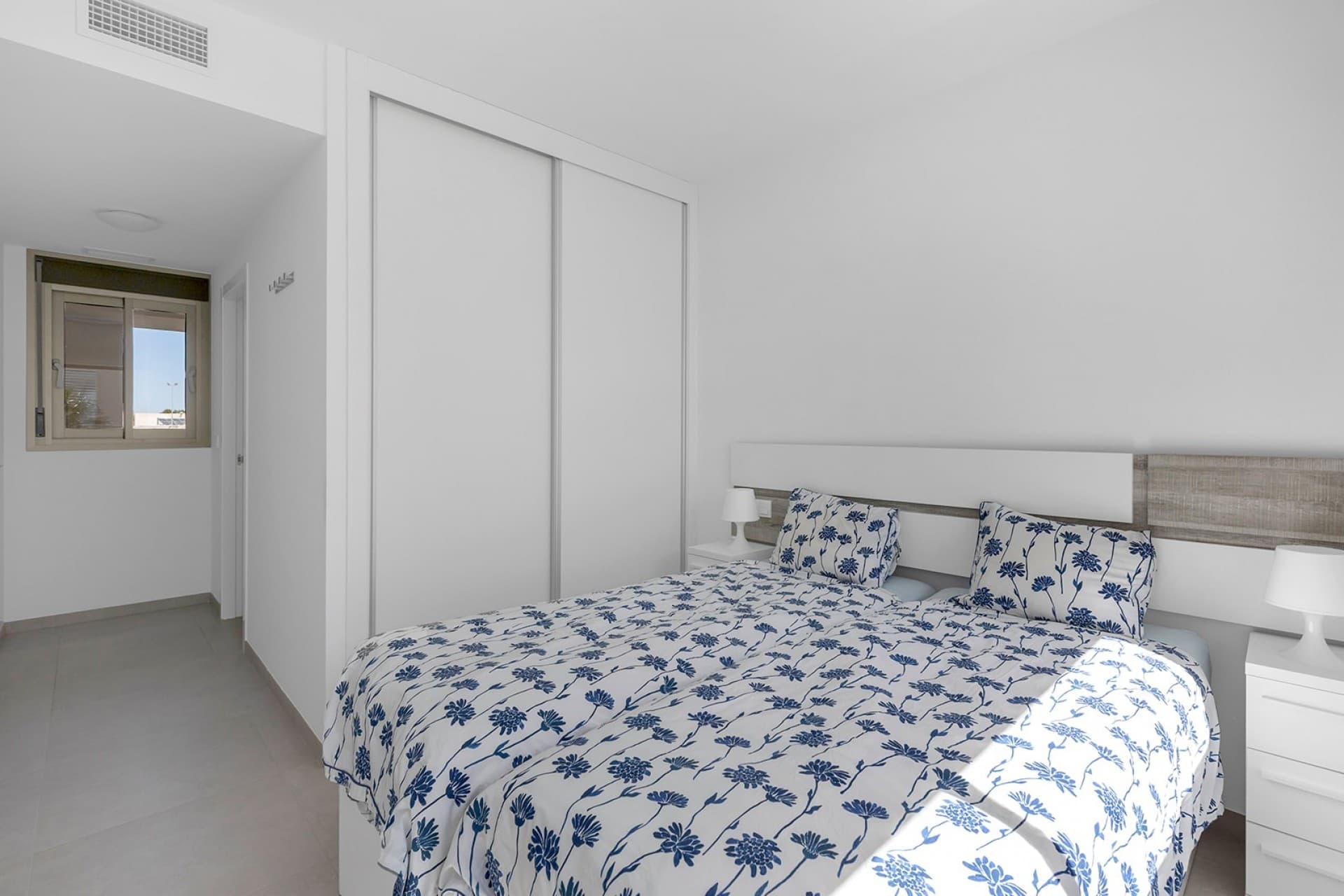 Apartamento Planta Media de 2 dormitorios en Orihuela Costa - 15