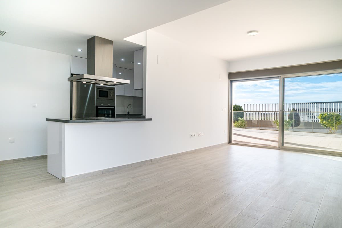 3 bed Middle Floor Apartment in Orihuela Costa - 7