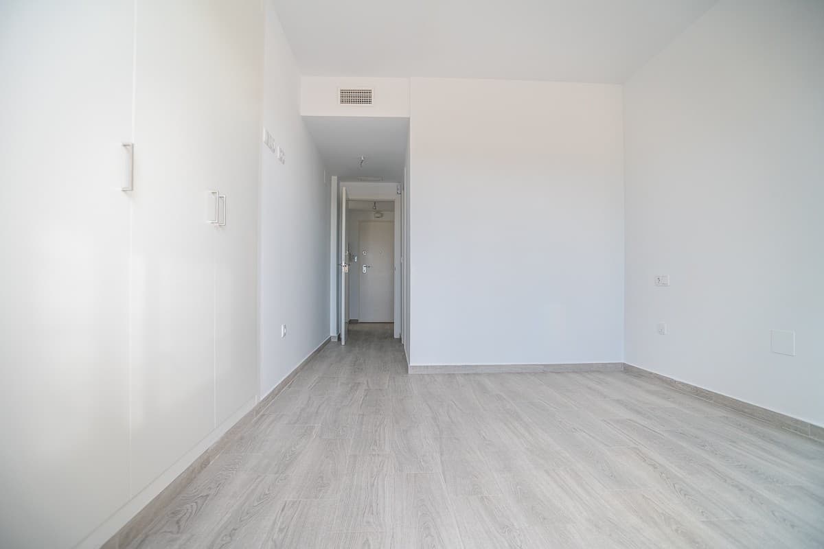 3 bed Middle Floor Apartment in Orihuela Costa - 15