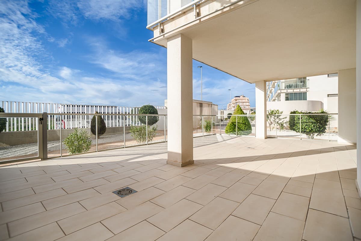 3 bed Middle Floor Apartment in Orihuela Costa - 23