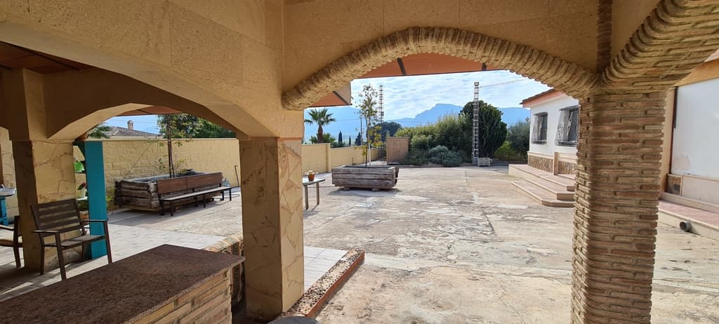 Vrijstaande Villa met 3 slaapkamers in Orihuela - 33