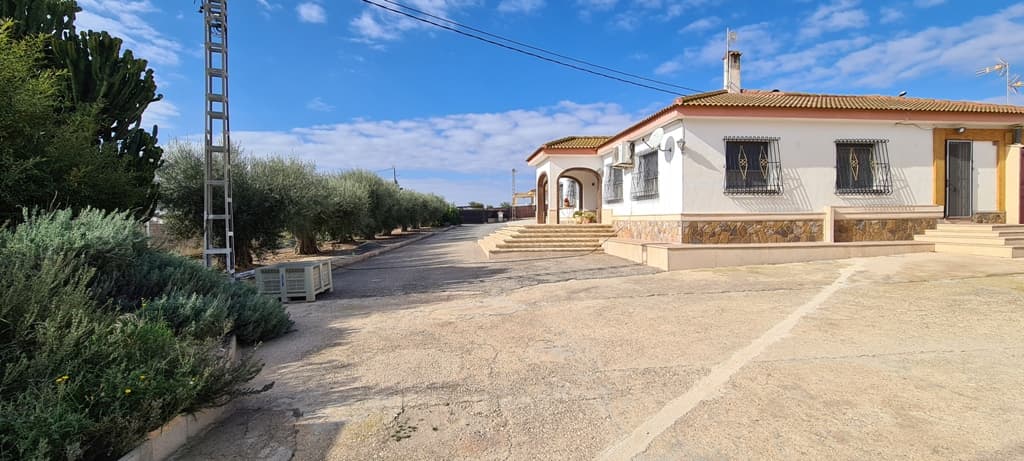 Vrijstaande Villa met 3 slaapkamers in Orihuela - 3