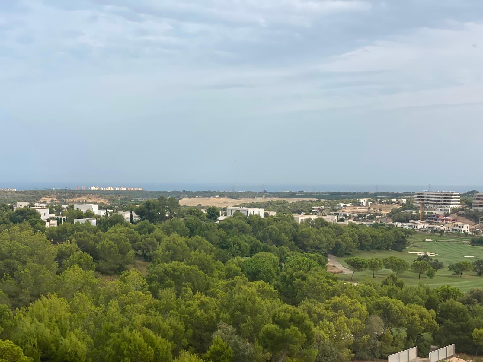 Apartamento Planta Media de 2 dormitorios en Las Colinas Golf - 43