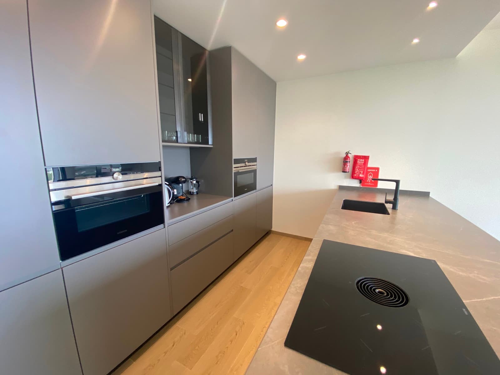 Apartamento Planta Media de 2 dormitorios en Las Colinas Golf - 17