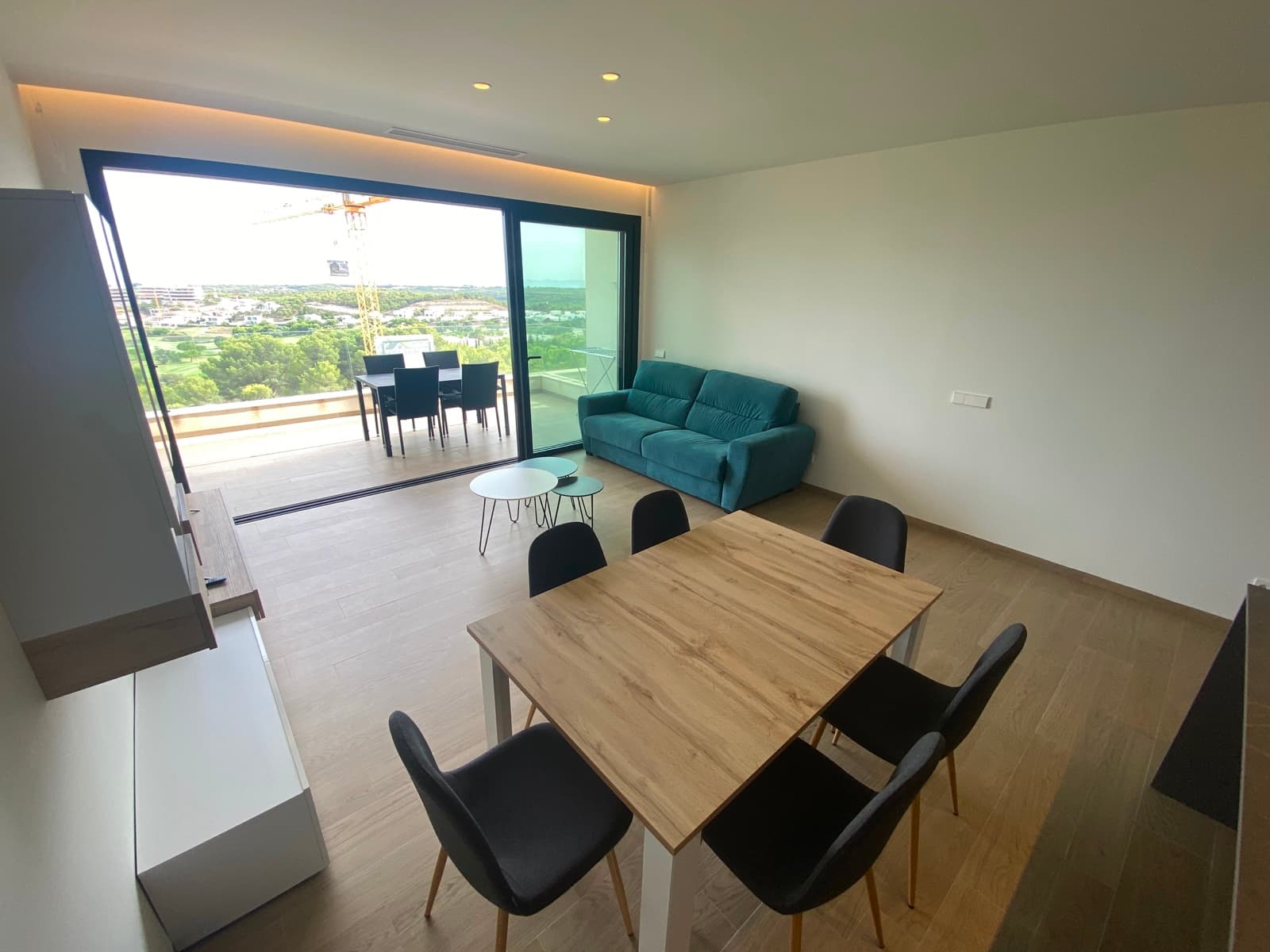 Apartamento Planta Media de 2 dormitorios en Las Colinas Golf - 24