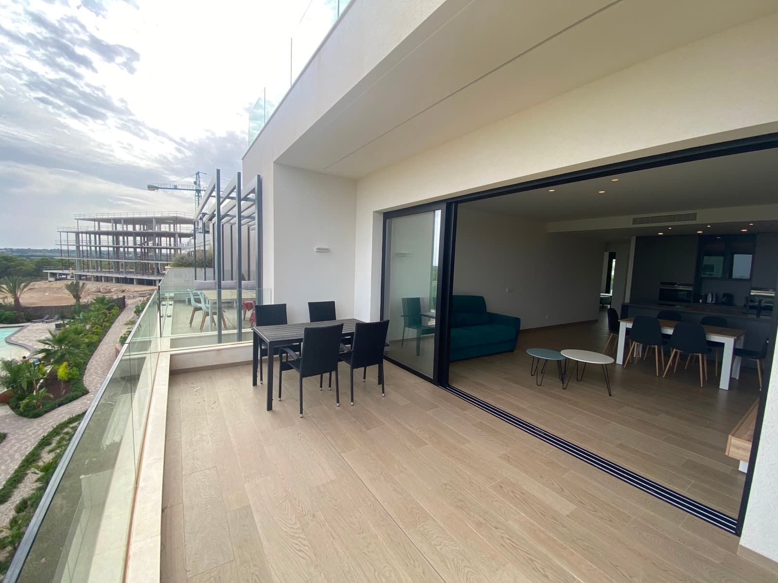 Apartamento Planta Media de 2 dormitorios en Las Colinas Golf - 39