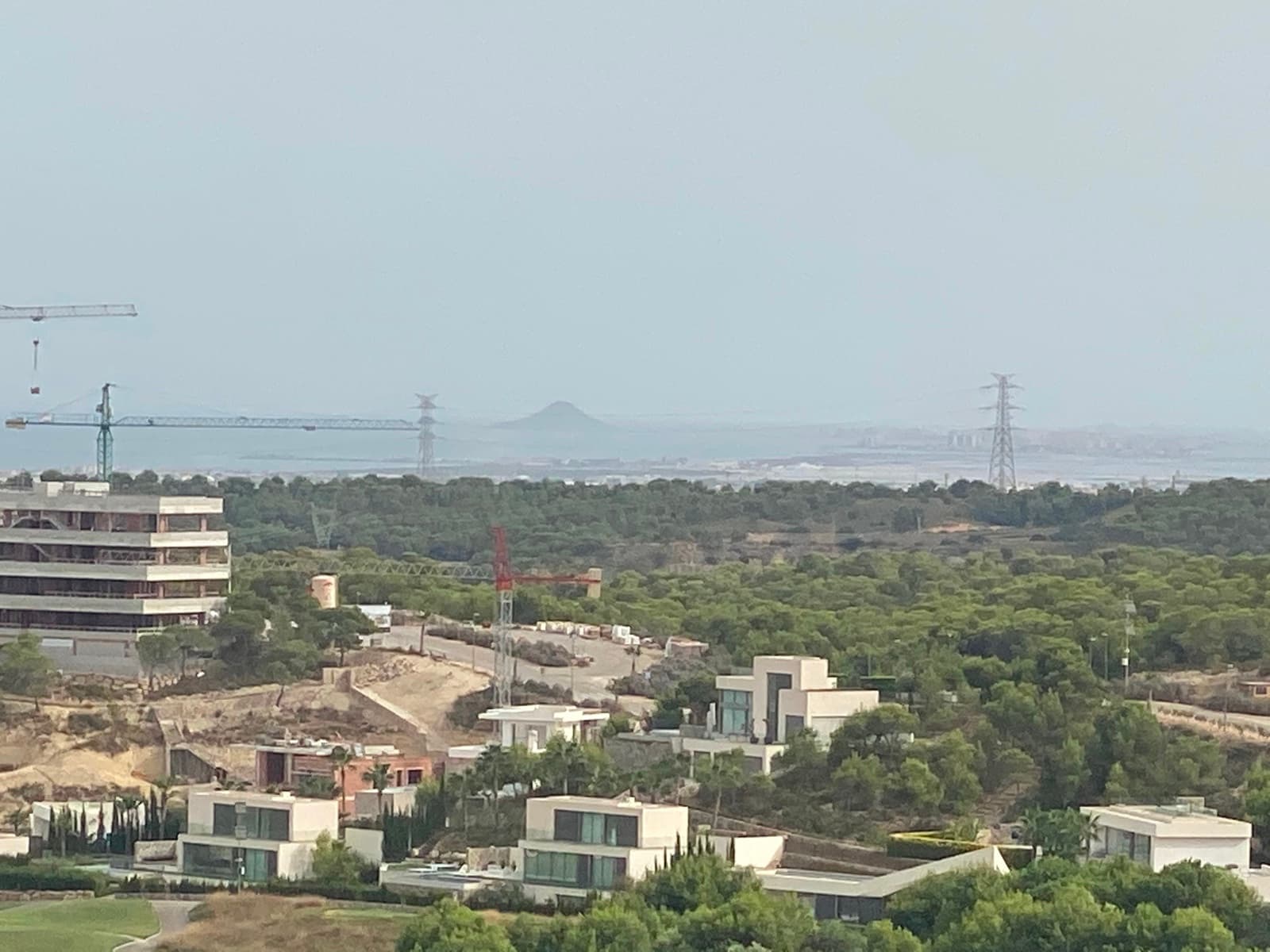 Apartamento Planta Media de 2 dormitorios en Las Colinas Golf - 48