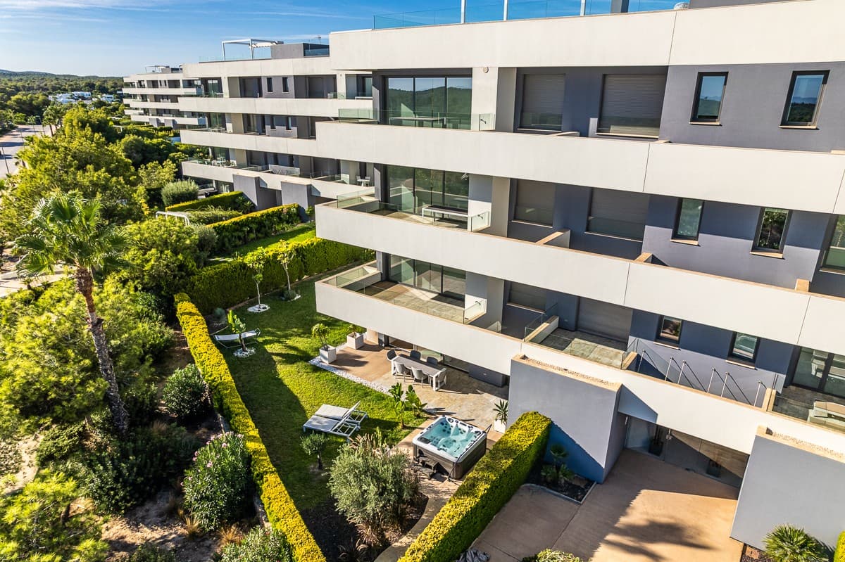 Apartamento Planta Media de 3 dormitorios en Las Colinas Golf - 5