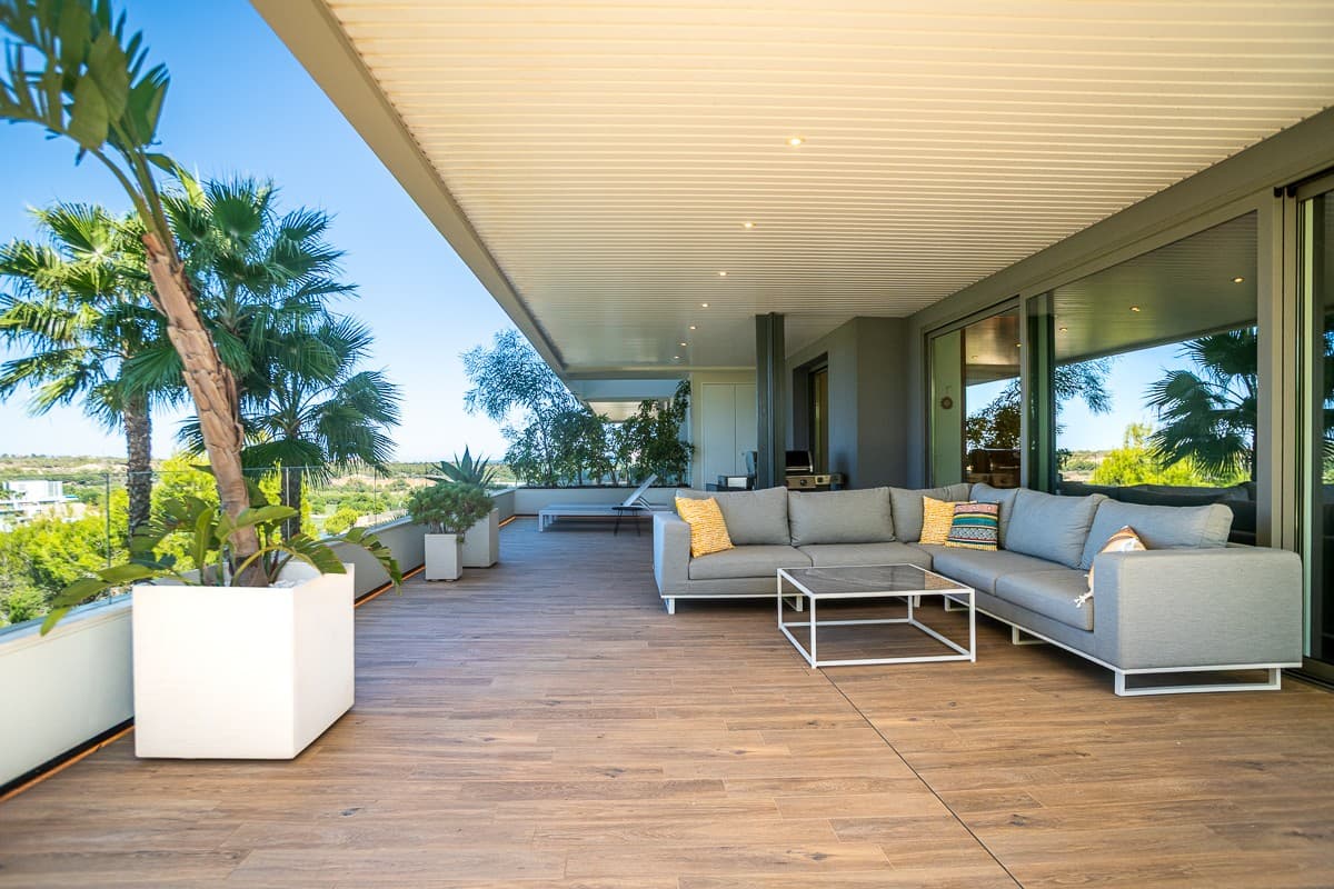 Apartamento Planta Media de 3 dormitorios en Las Colinas Golf - 32