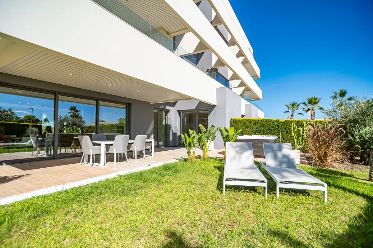 Apartamento Planta Media de 3 dormitorios en Las Colinas Golf - 40
