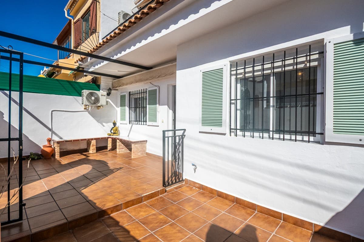 3 bed Detached Villa in San Miguel de Salinas - 3