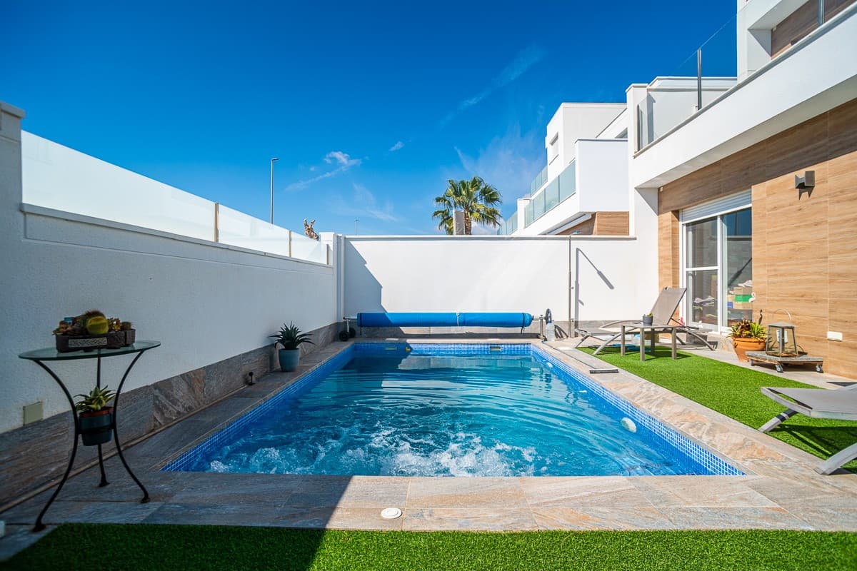 3 bed Detached Villa in Pilar de la Horadada - 32