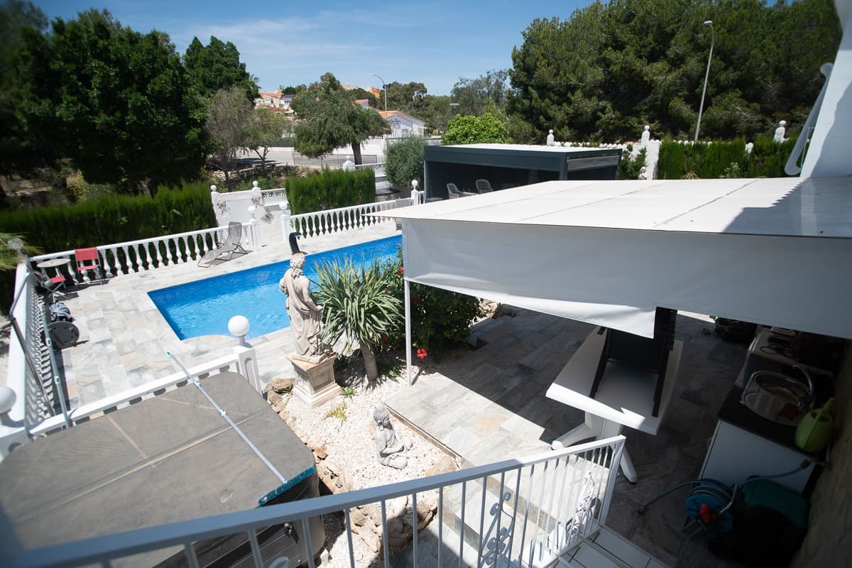 3 bed Detached Villa in La Marina - 34