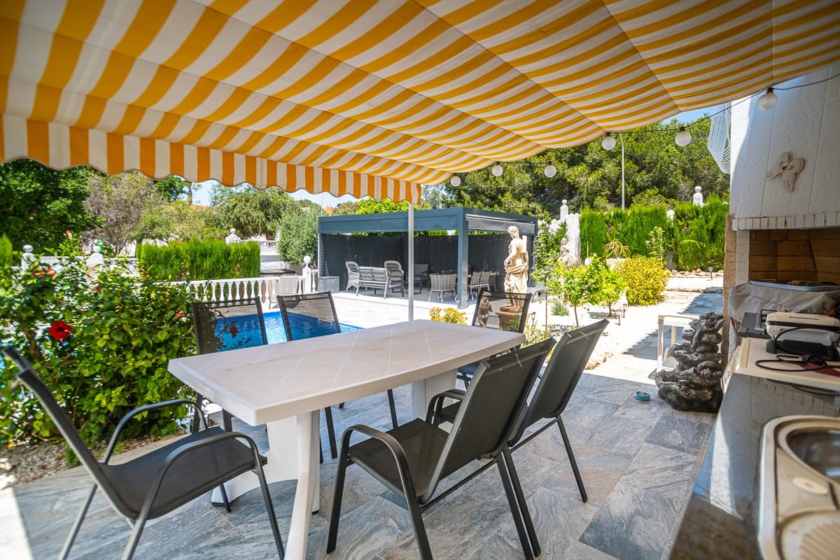 3 bed Detached Villa in La Marina - 36