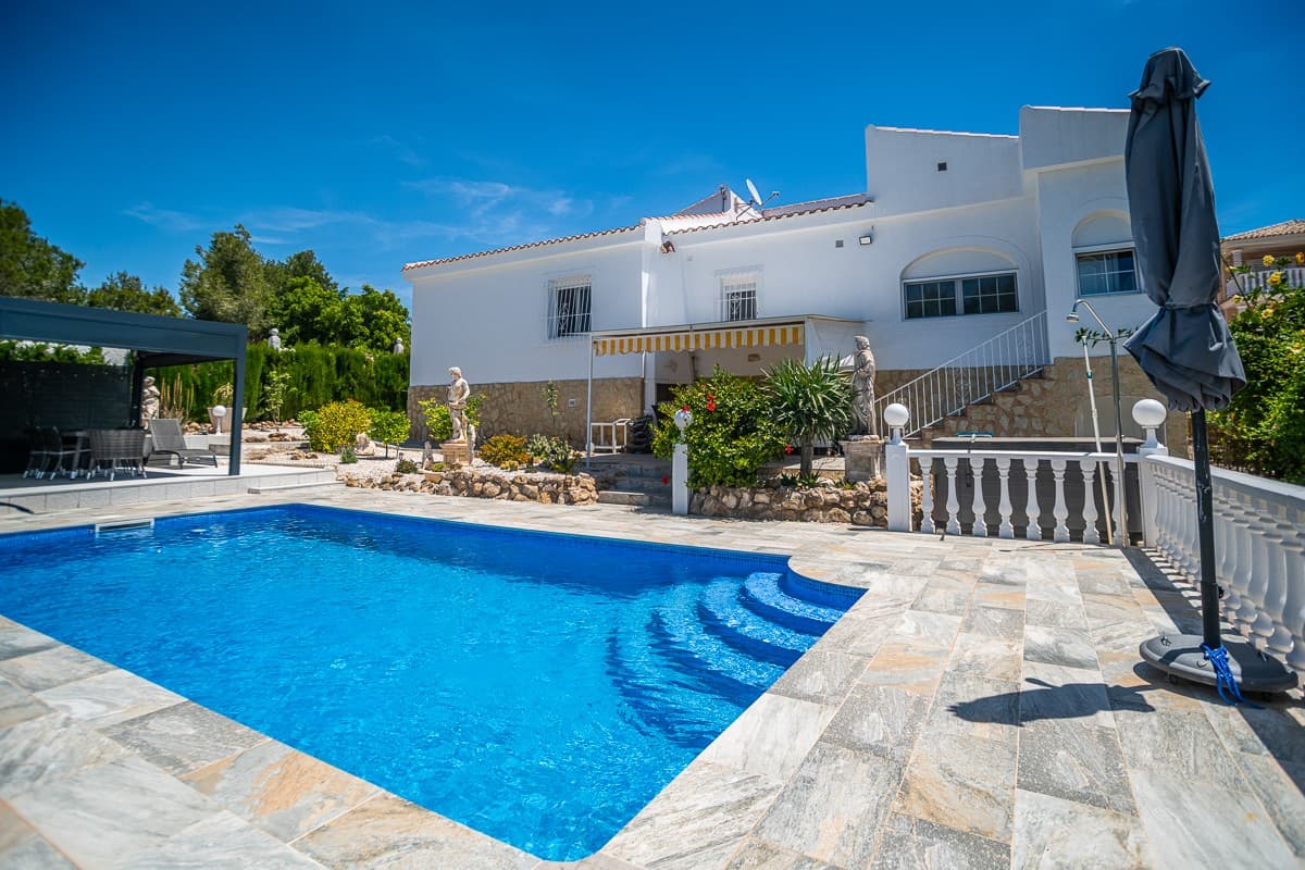 3 bed Detached Villa in La Marina - 42
