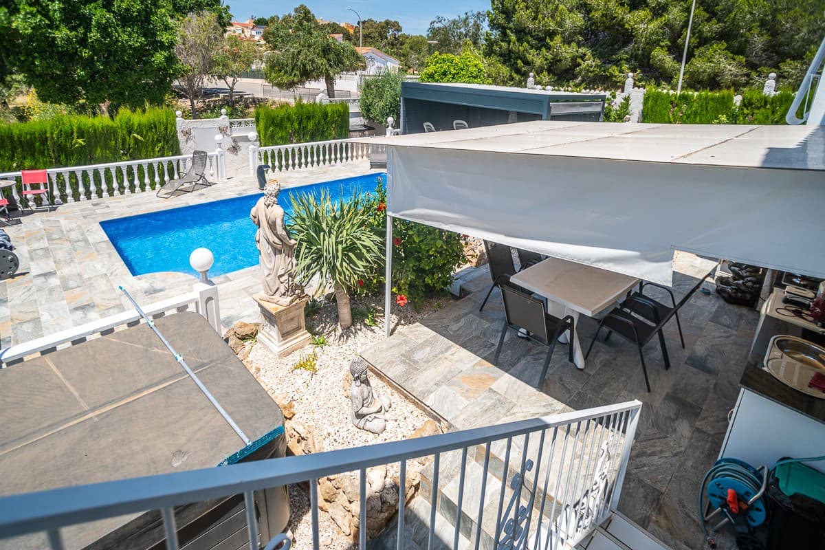 3 bed Detached Villa in La Marina - 35
