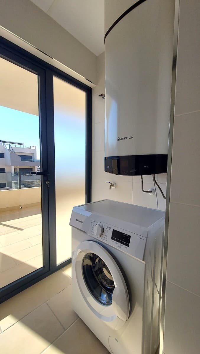 Tussenverdieping Appartement met 2 slaapkamers in Orihuela Costa - 16