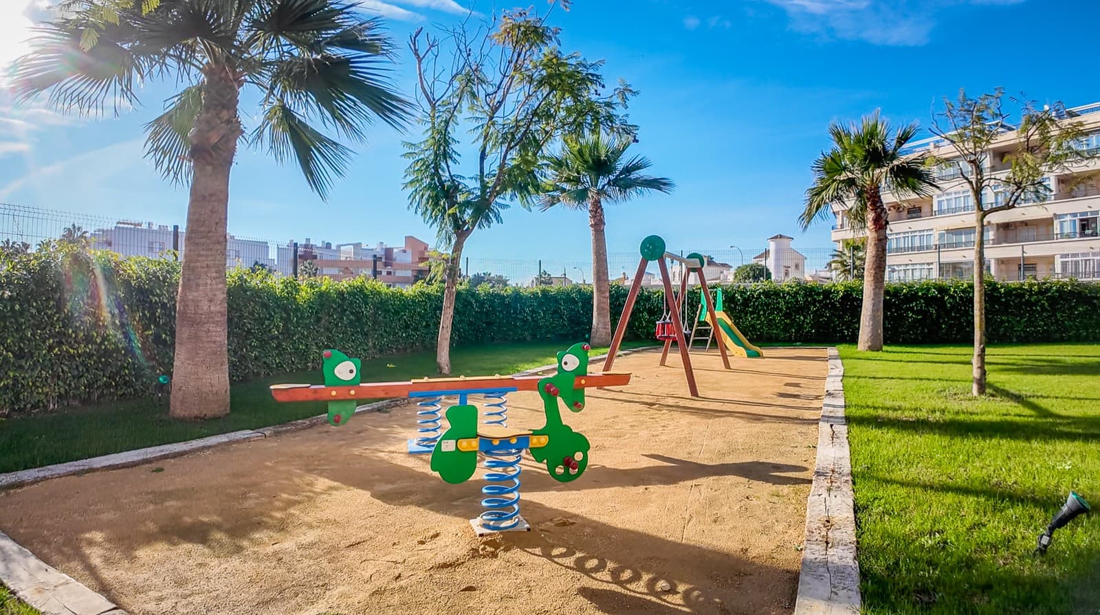 2 bed Middle Floor Apartment in Playa Flamenca - 20
