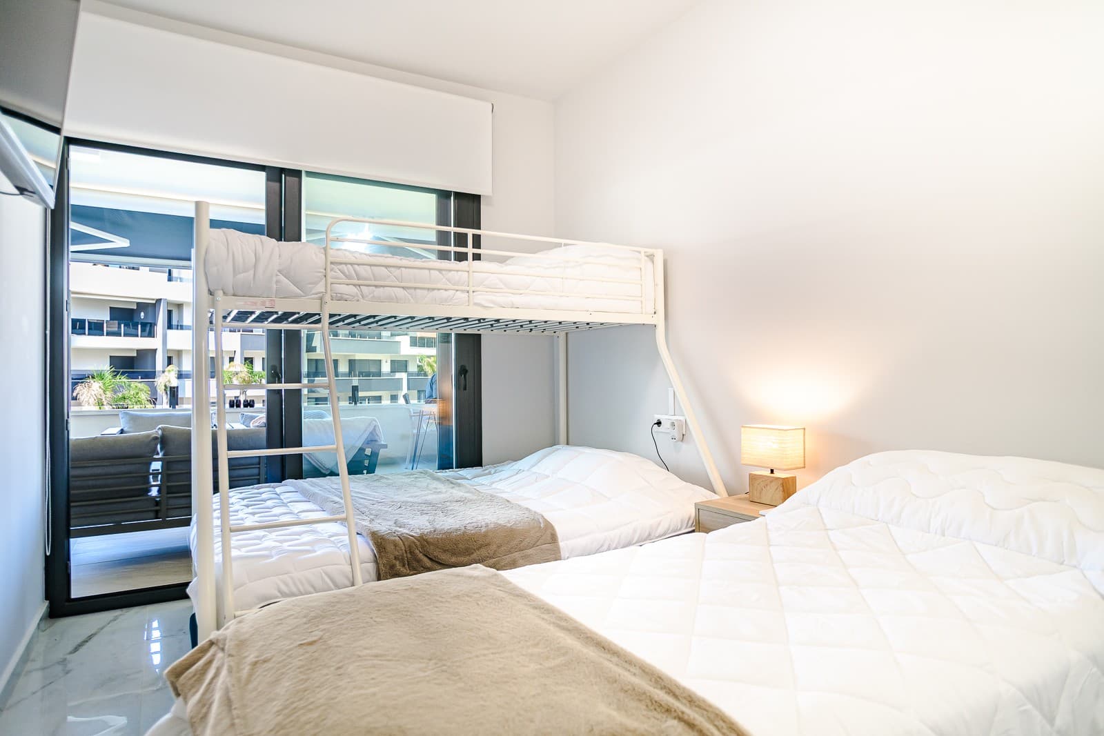 2 bed Middle Floor Apartment in Playa Flamenca - 15