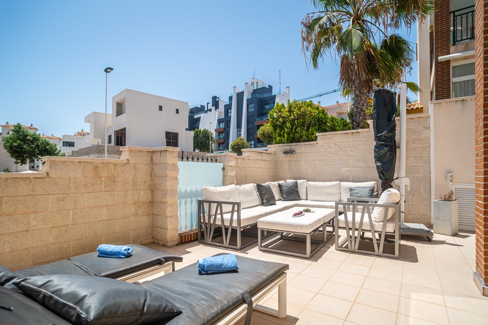 2 bed Middle Floor Apartment in Guardamar del Segura - 16