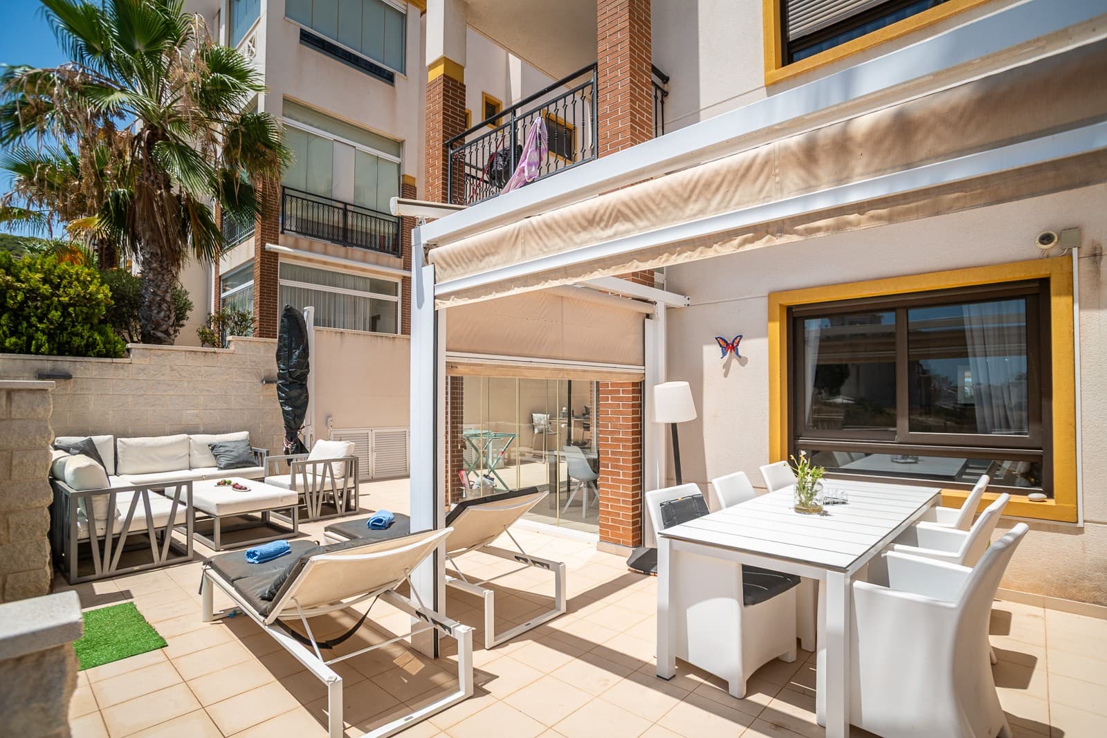 2 bed Middle Floor Apartment in Guardamar del Segura - 2