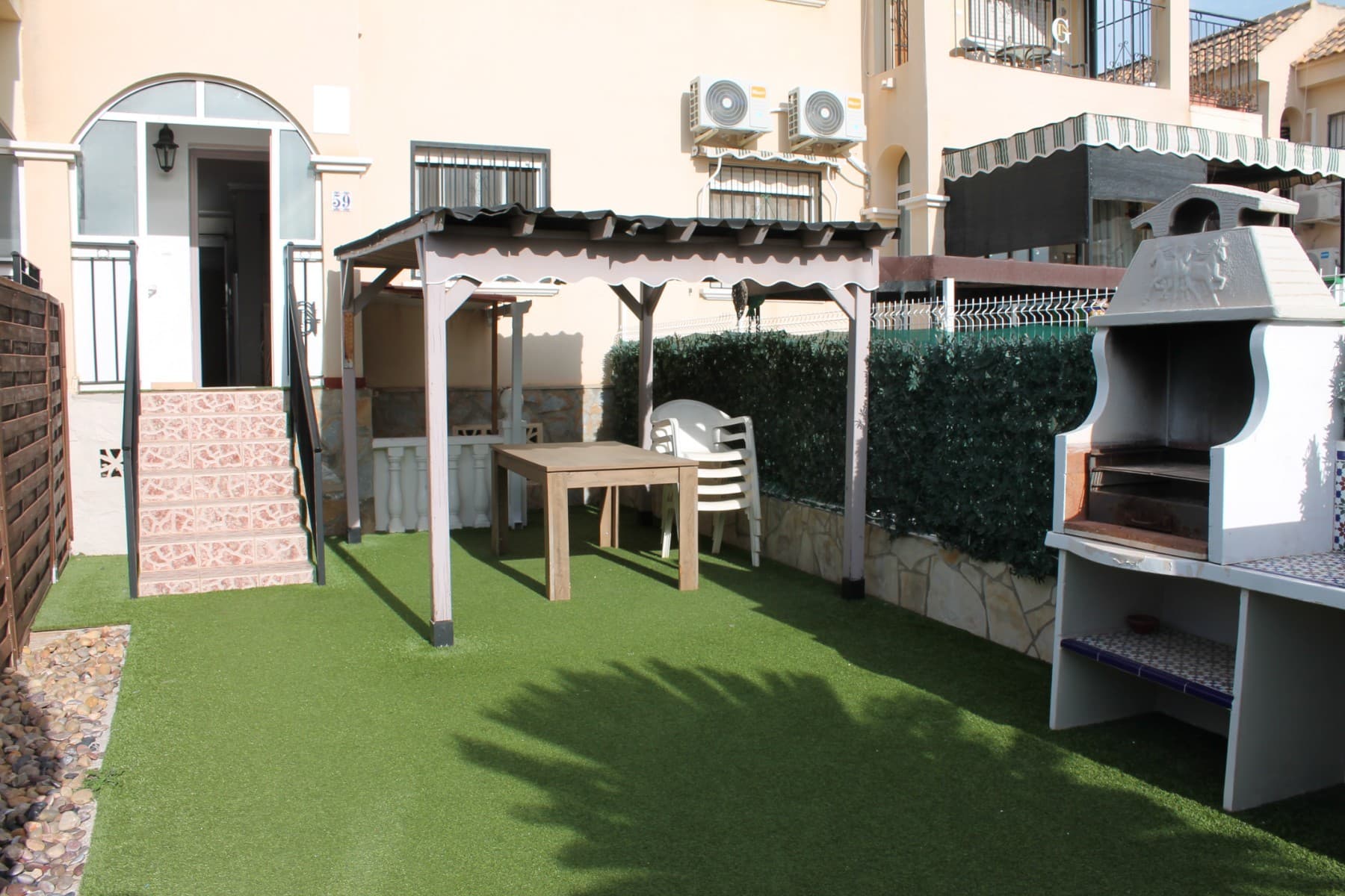 Tussenverdieping Appartement met 2 slaapkamers in Orihuela Costa - 1