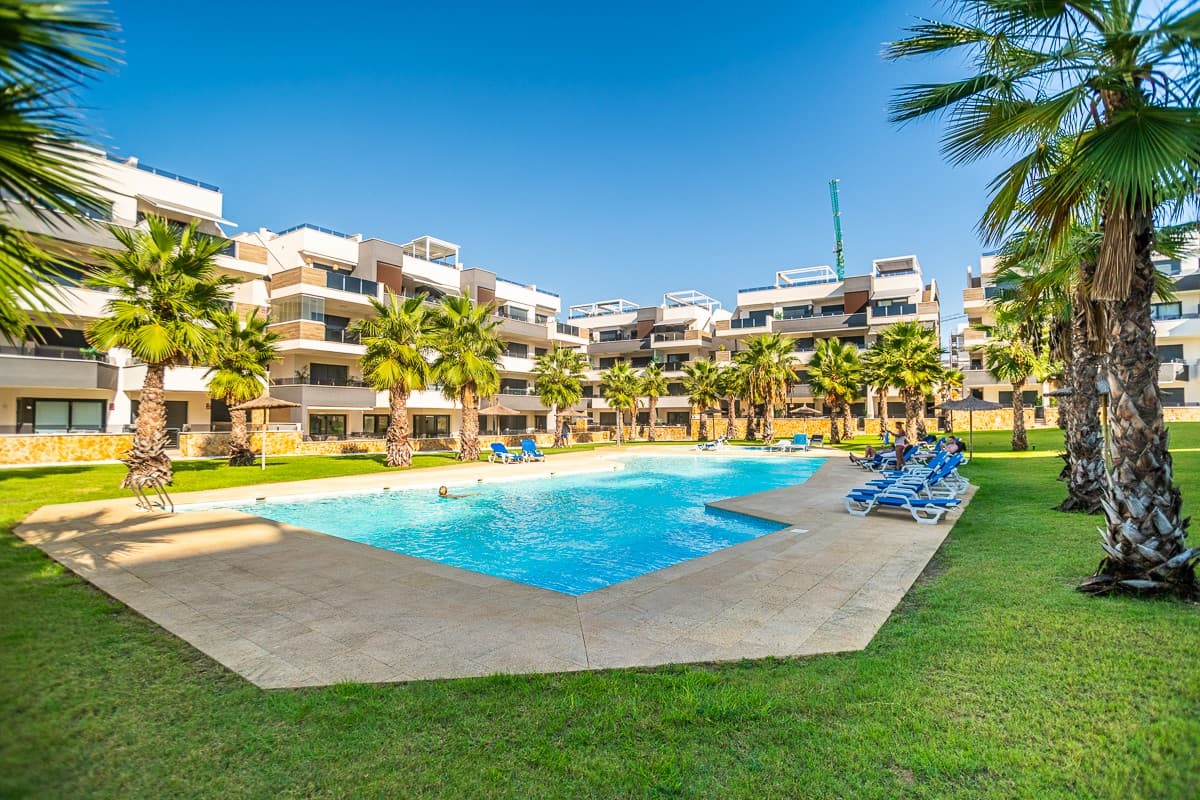 Ático de 2 dormitorios en Orihuela Costa - 5