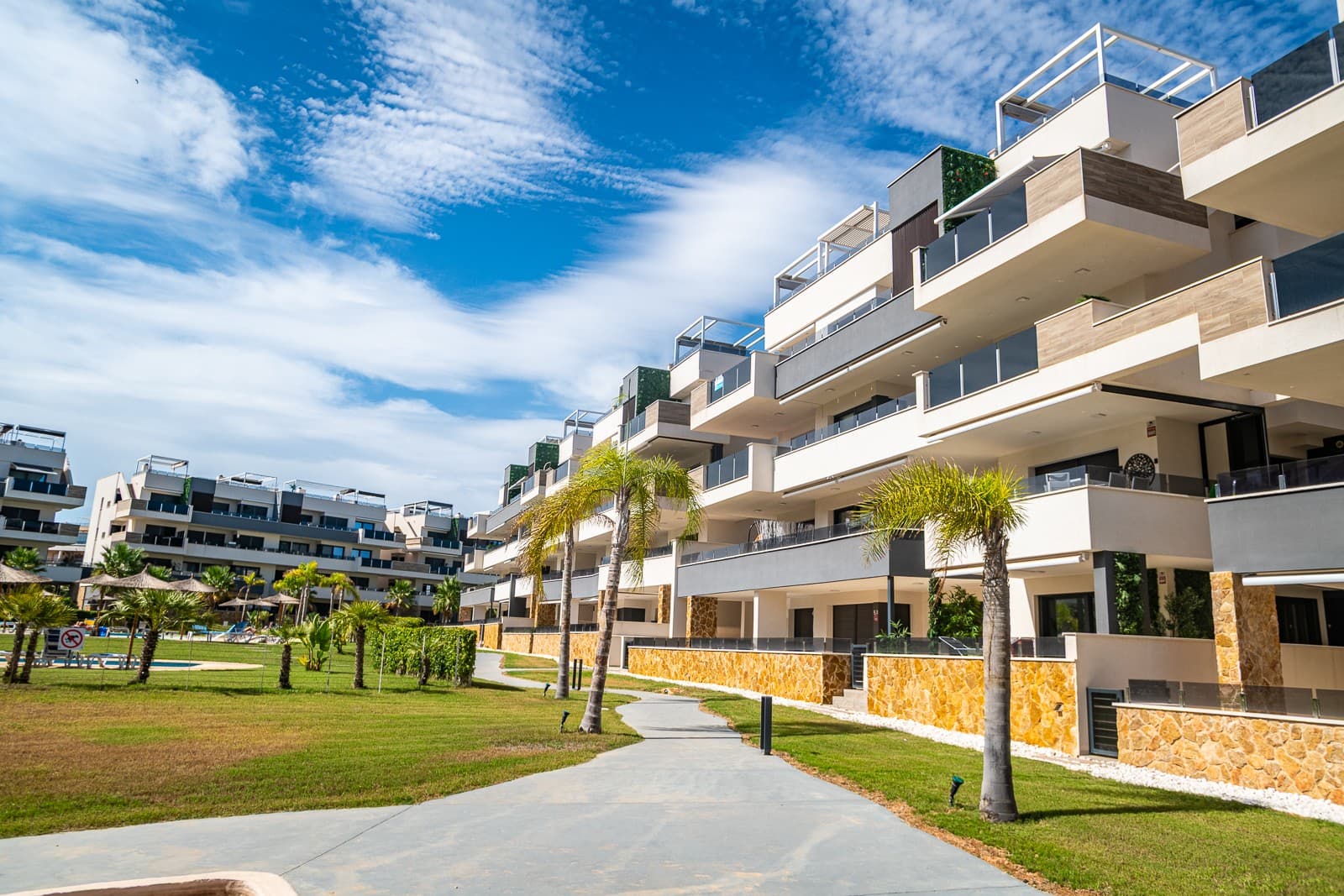Apartamento Planta Media de 2 dormitorios en Playa Flamenca - 24