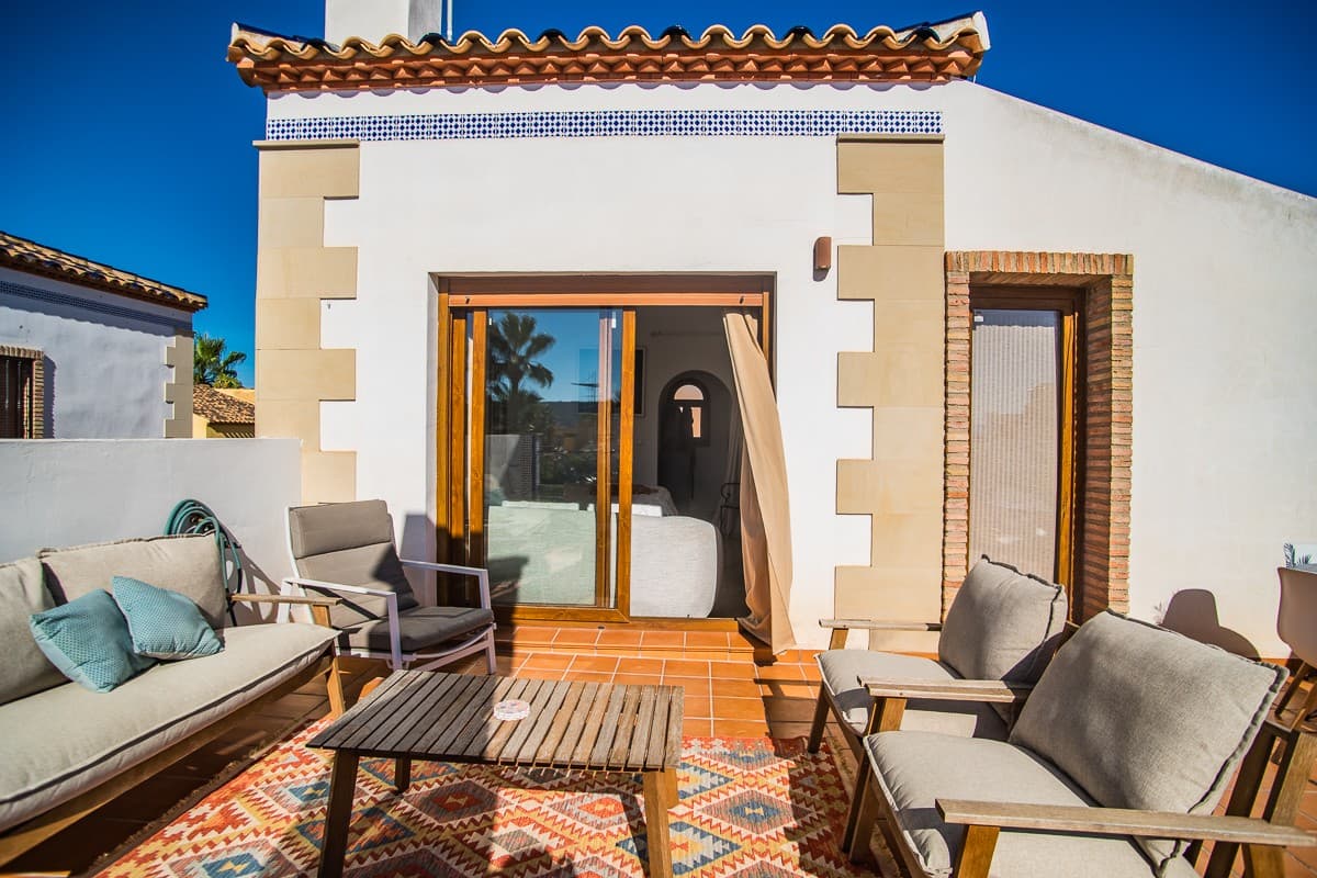 Villa - Chalet de 3 dormitorios en Algorfa - 28
