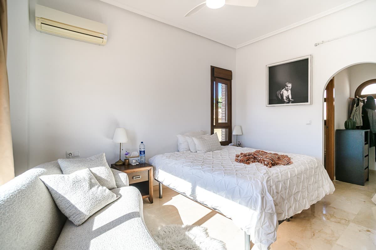 Villa - Chalet de 3 dormitorios en Algorfa - 23