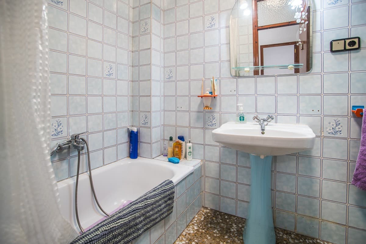 Vrijstaande Villa met 4 slaapkamers in Orihuela - 9